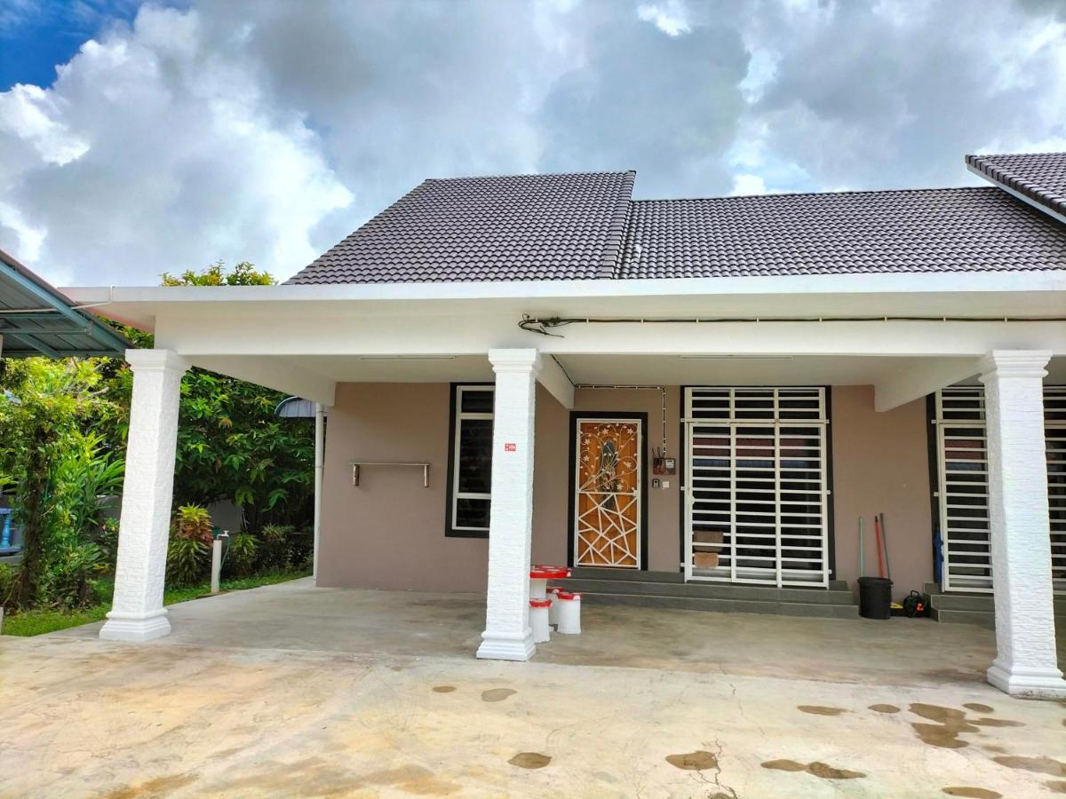 Wipah Guest House In Kampung Lundang, Kota Bharu Exterior foto